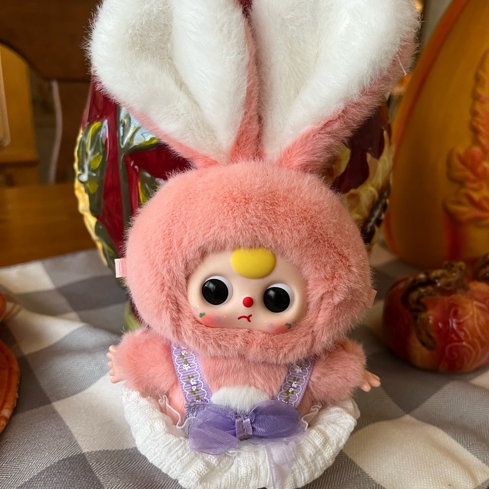 Baby Three Miniature Bunny Confirmed‎